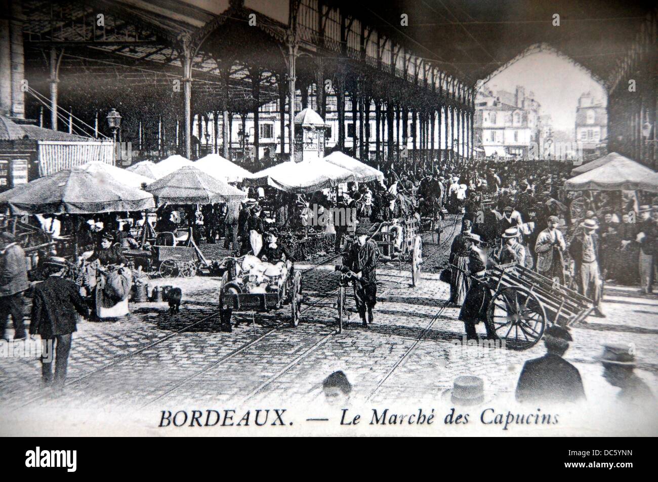 Old postcard (1920) of the Le Marché des Capucins market at Bordeaux