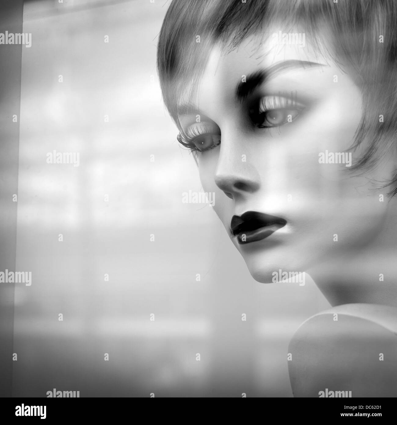 female mannequin face Stock Photo - Alamy