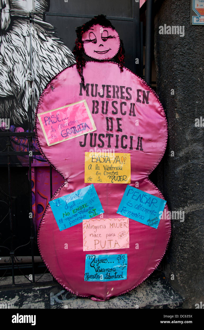 Bolivia June 2013.Outside of Women's refuge and cafe and radio station Deseo 103.3.Sign saying 'Women in search of Justice' Stock Photo