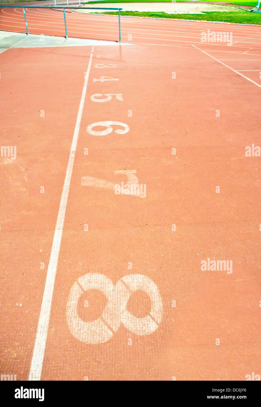 track spike size chart