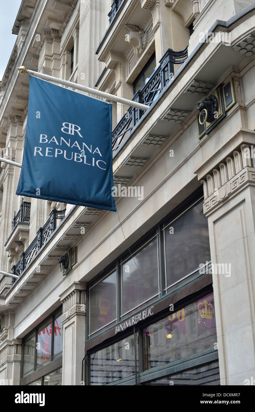 Banana Republic fashion store in Regent Street, London, UK Stock Photo -  Alamy