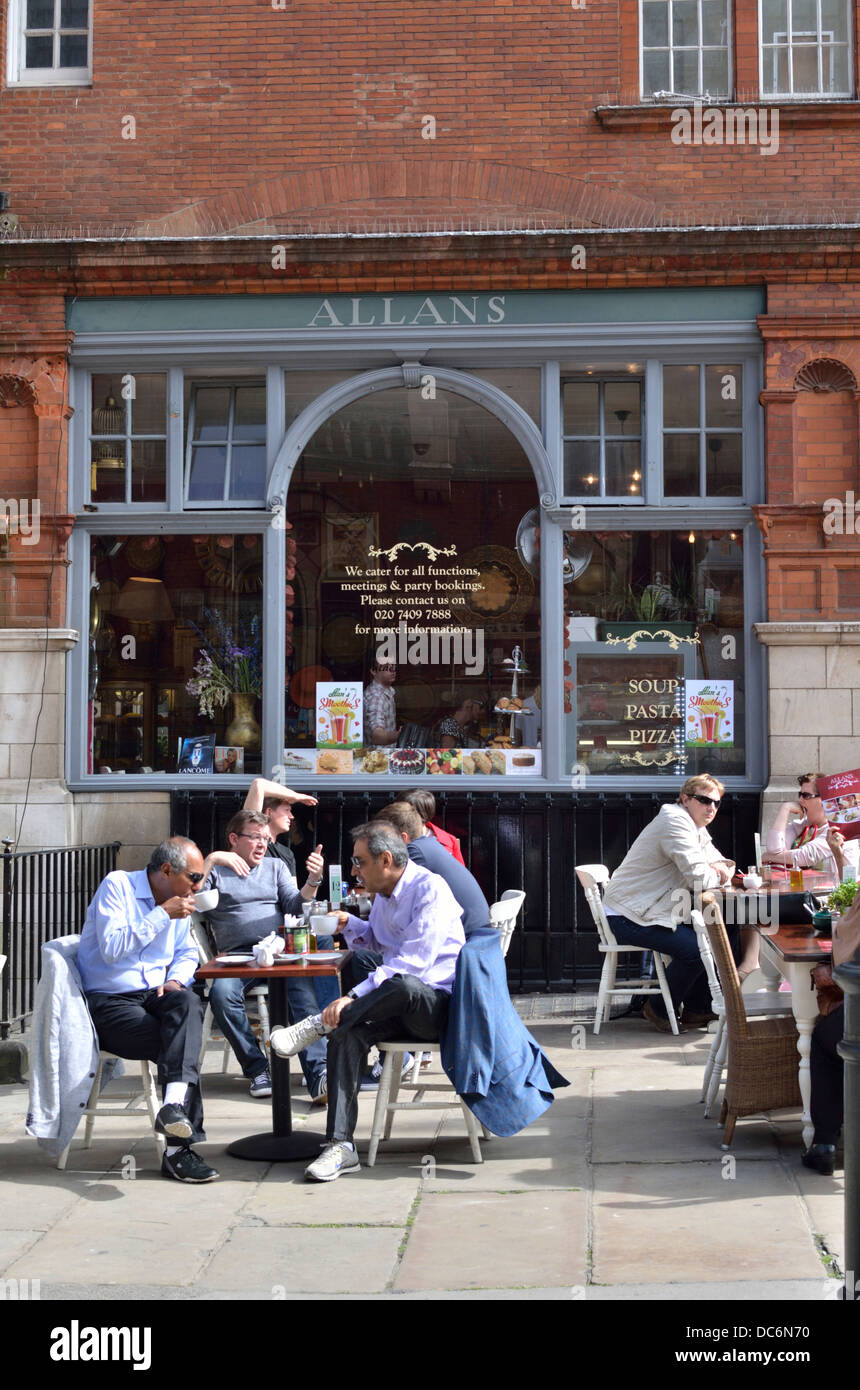 Allans Patisserie Boulangerie Cafe and Restaurant in Mayfair, London, UK. Stock Photo