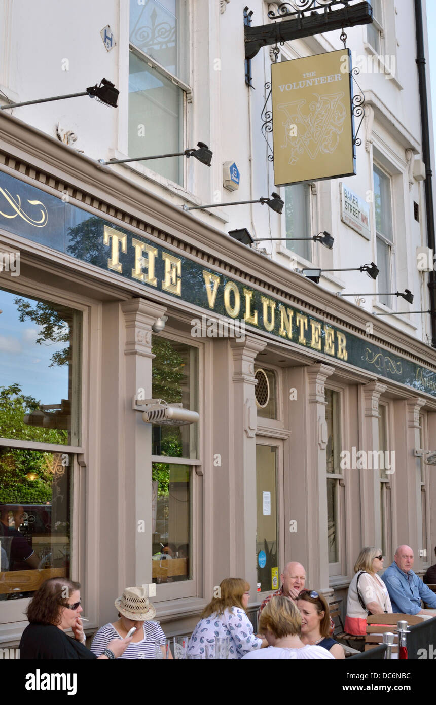 The Volunteer pub in Baker Street, London, UK Stock Photo Alamy