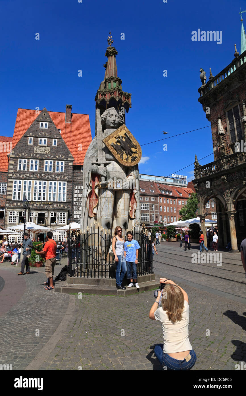 Knight Roland Statue At Market Square Hanseatic City Of Bremen Germany Stock Photo Alamy