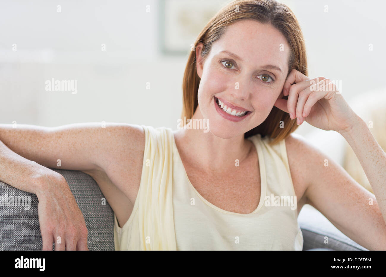 Smiling haitian hi-res stock photography and images - Alamy