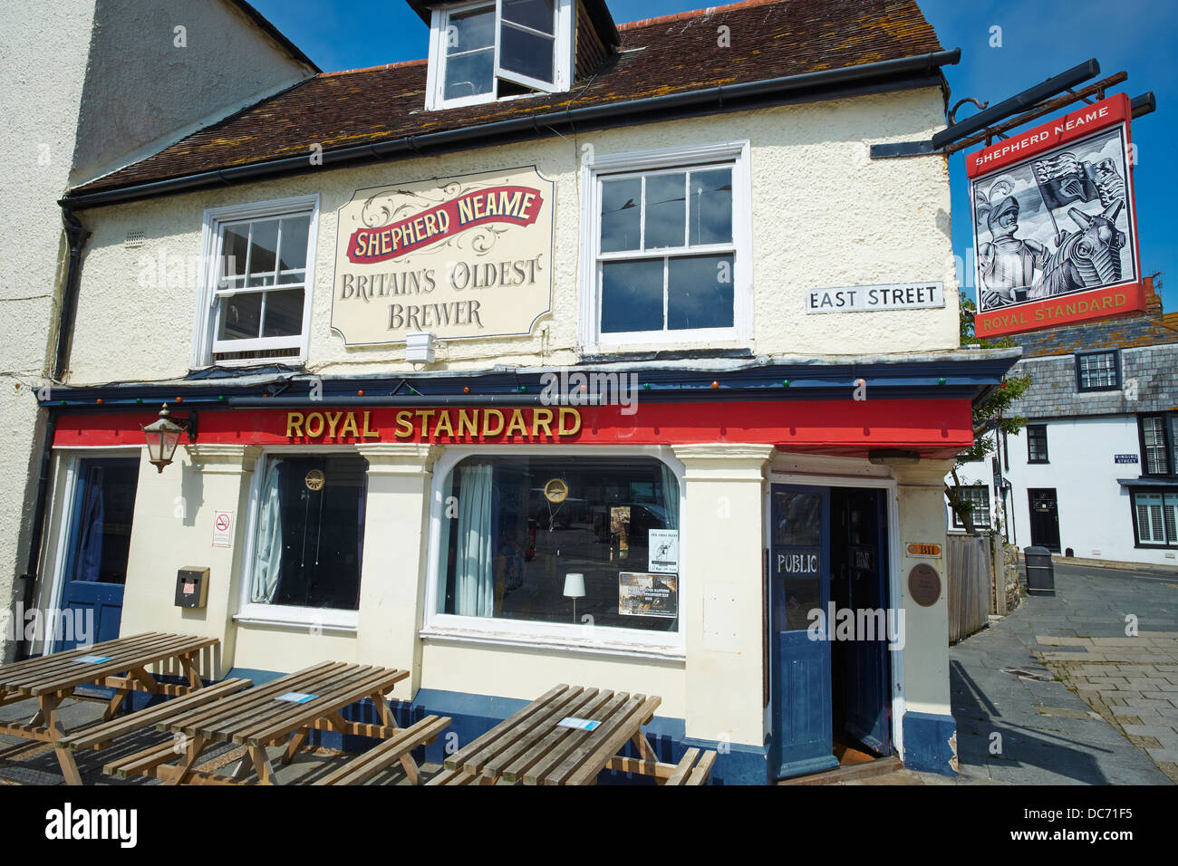 Public house hastings hires stock photography and images Alamy