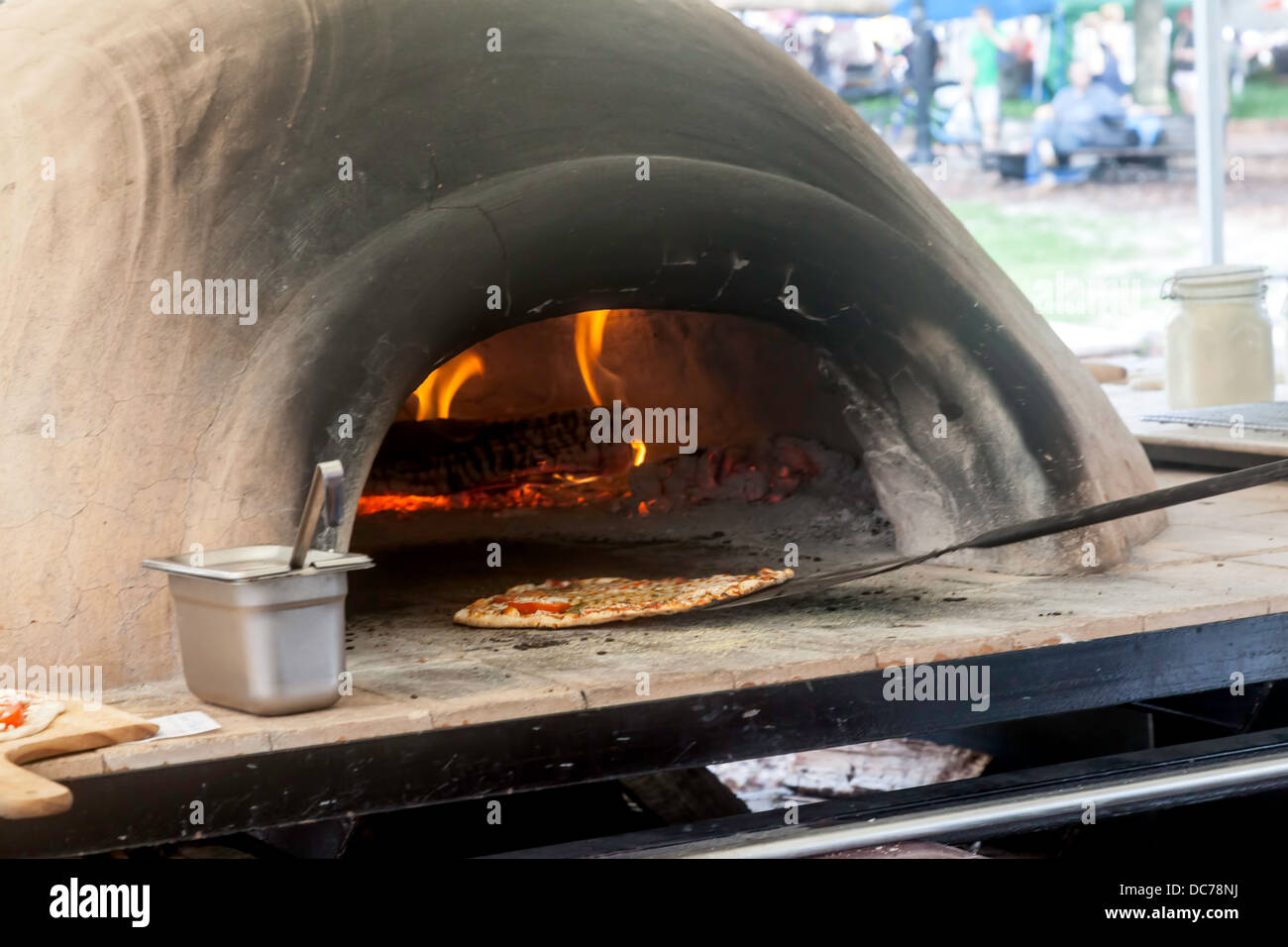 Wood burning pizza oven hires stock photography and images Alamy