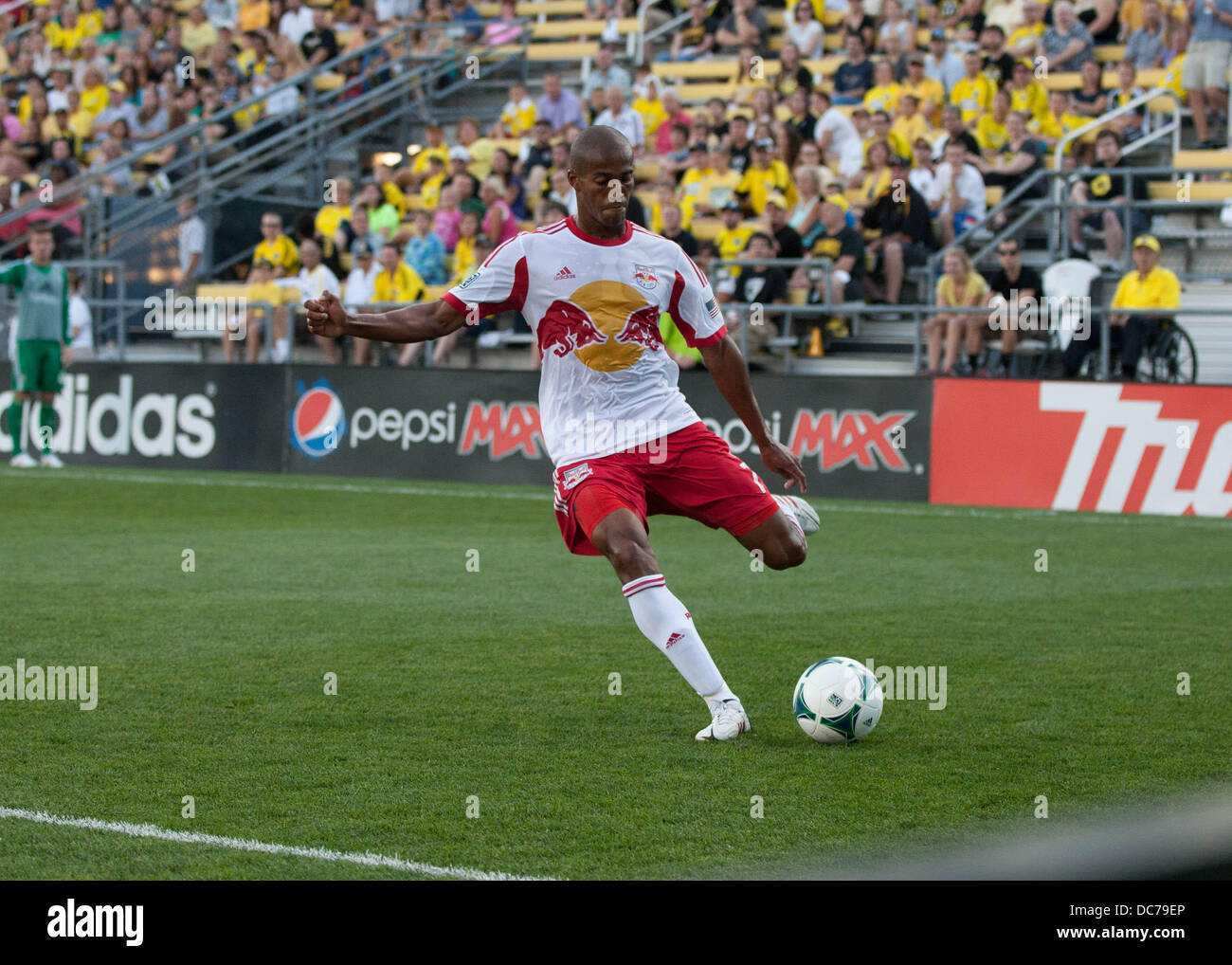 Columbus, OH, USA. 10th Aug, 2013. August 10, 2013: New York Red Bulls defender Roy Miller (7) during the match between the New York Red Bulls and the Columbus Crew at Columbus Crew Stadium in Columbus, OH. The Columbus Crew defeated the New York Red Bulls 2-0. Credit:  csm/Alamy Live News Stock Photo