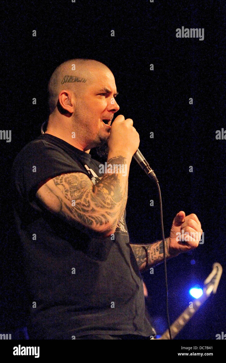 File:Phil Anselmo in Madrid.jpg - Wikipedia