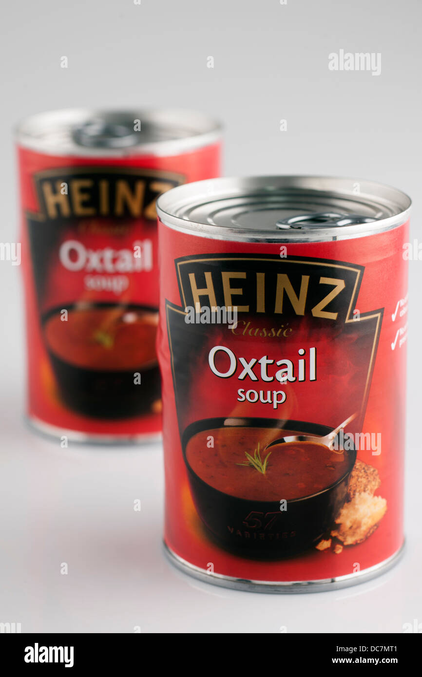 Two ring pull cans of Heinz Oxtail soup Stock Photo