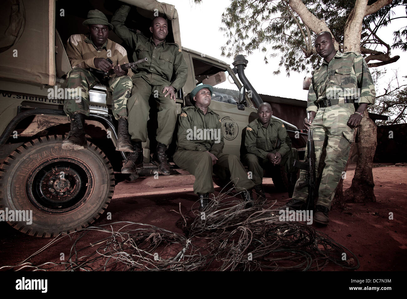 Wildlife rangers from David Sheldrick and KWS with snares used by poachers Tsavo East . Kenya Stock Photo