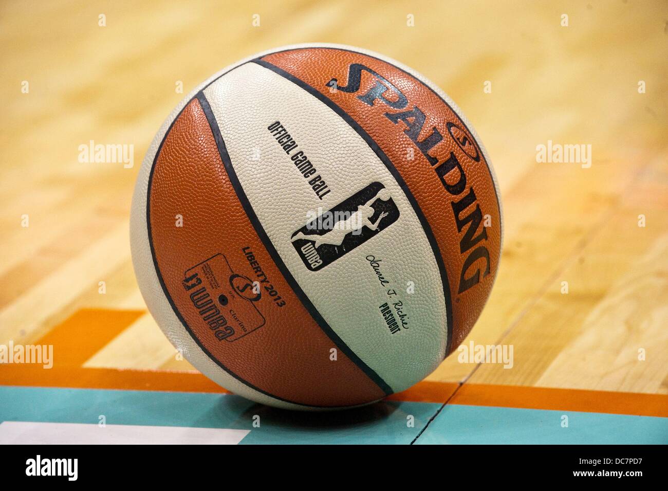 WNBA Official Game Basketball