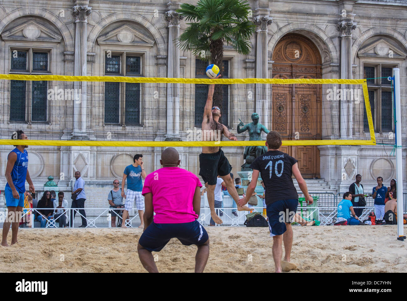Paris, France, Young People Playing City Beach, "Paris Plages", Beach