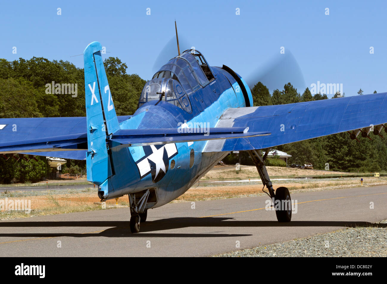 Grumman TBM-3 Avenger, bu85983, piloted by Chuck Wentworth is taxied during the 2013 Grass Valley Airfest Stock Photo