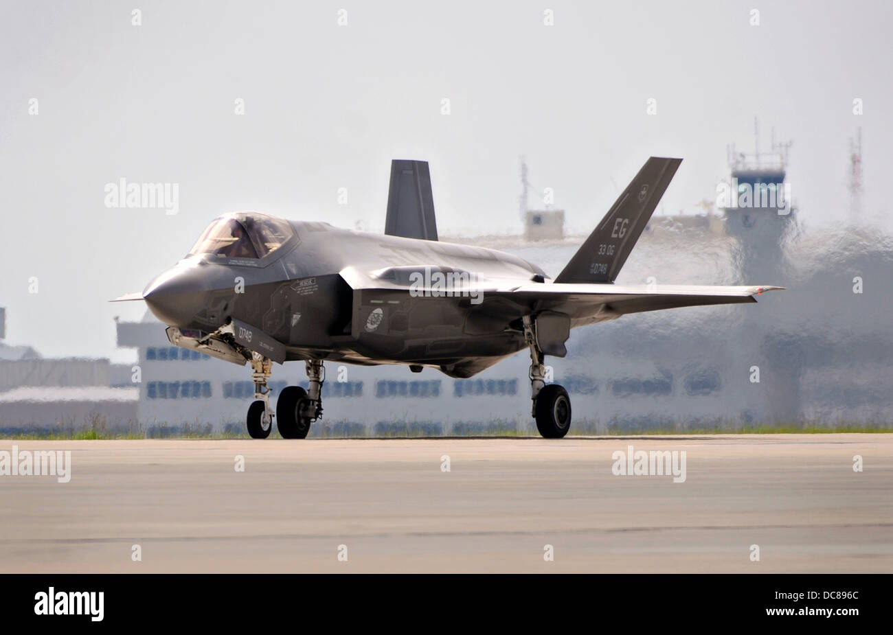 A US Air Force F35 Lightning II stealth fighter aircraft taxi's to the