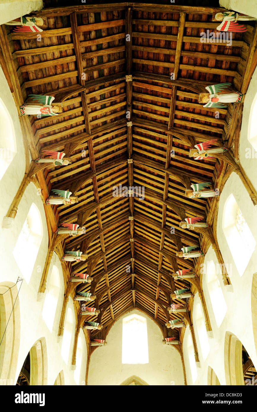 South Creake church, Norfolk, England UK, 15th century hammerbeam roof detail of angels angel hammer beam beams roofs Stock Photo