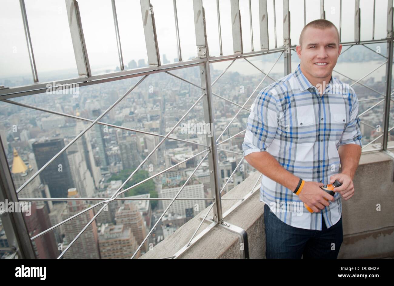 Manhattan, New York, USA. 12th Aug, 2013. Los Angeles Angels of Anaheim outfielder MIKE TROUT tours the Empire State Building's 86th floor Observatory and is interviewed at Foley's NY Pub & Restaurant on 33rd Street, Monday, August 12, 2013. Credit:  Bryan Smith/ZUMAPRESS.com/Alamy Live News Stock Photo