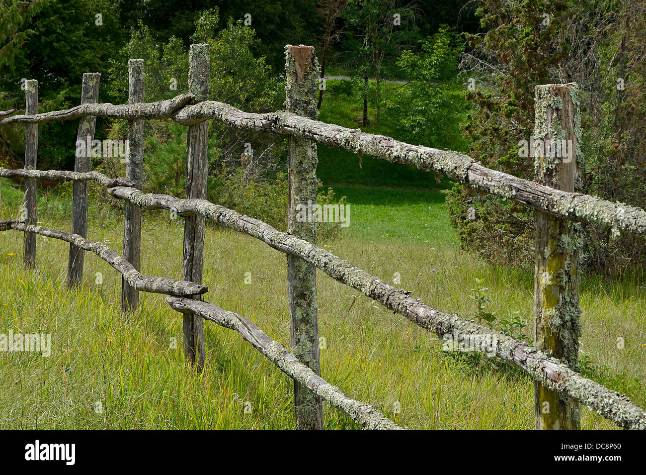 A wooden fence hi-res stock photography and images - Alamy