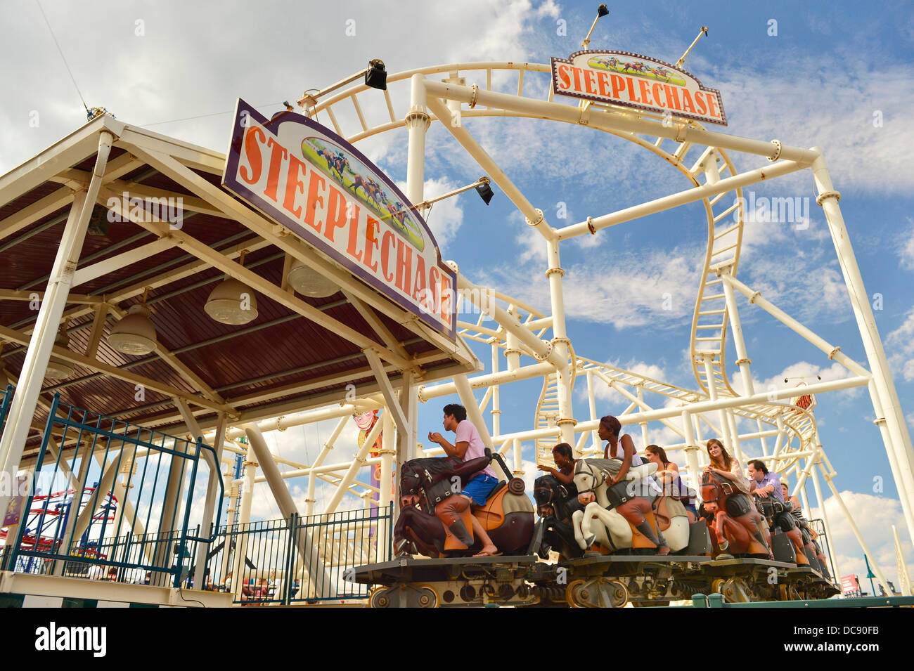 Brooklyn, New York, USA. 10th August 2013. Steeplechase ride at Coney