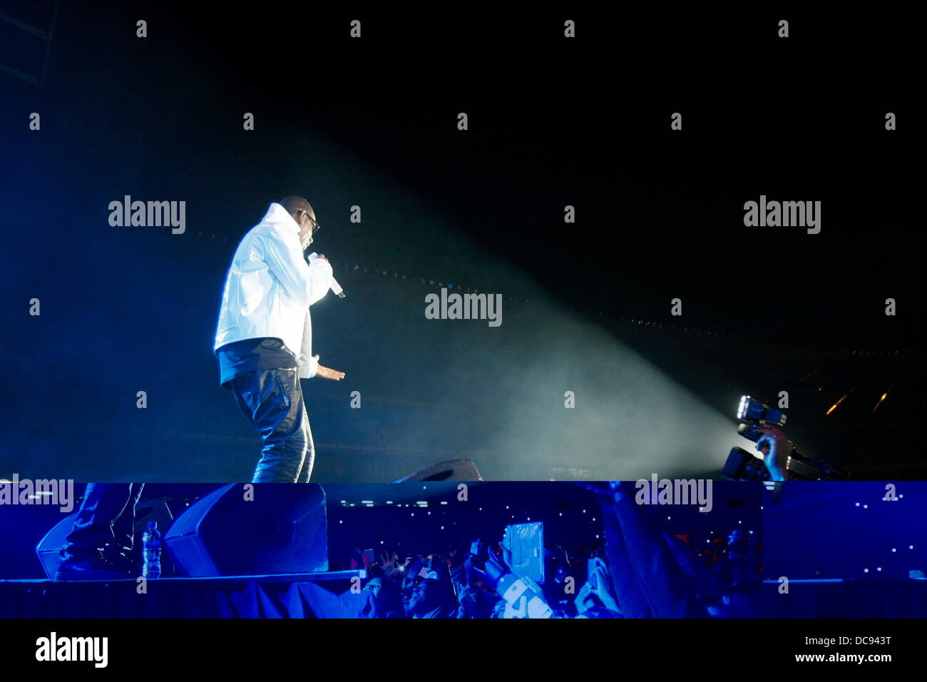 JOHANNESBURG, SOUTH AFRICA R Kelly performs during his 'Single Ladies