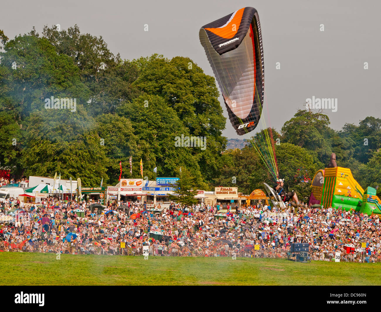 Parabatix air display at Bristol Balloon Fiesta, Ashton Court Estate, Bristol, UK Stock Photo