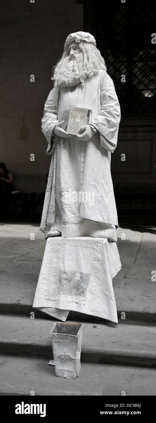 Statue of Leonardo da Vinci ...by himself ? In front of the Uffizi Gallery in Florence, Italy. Stock Photo