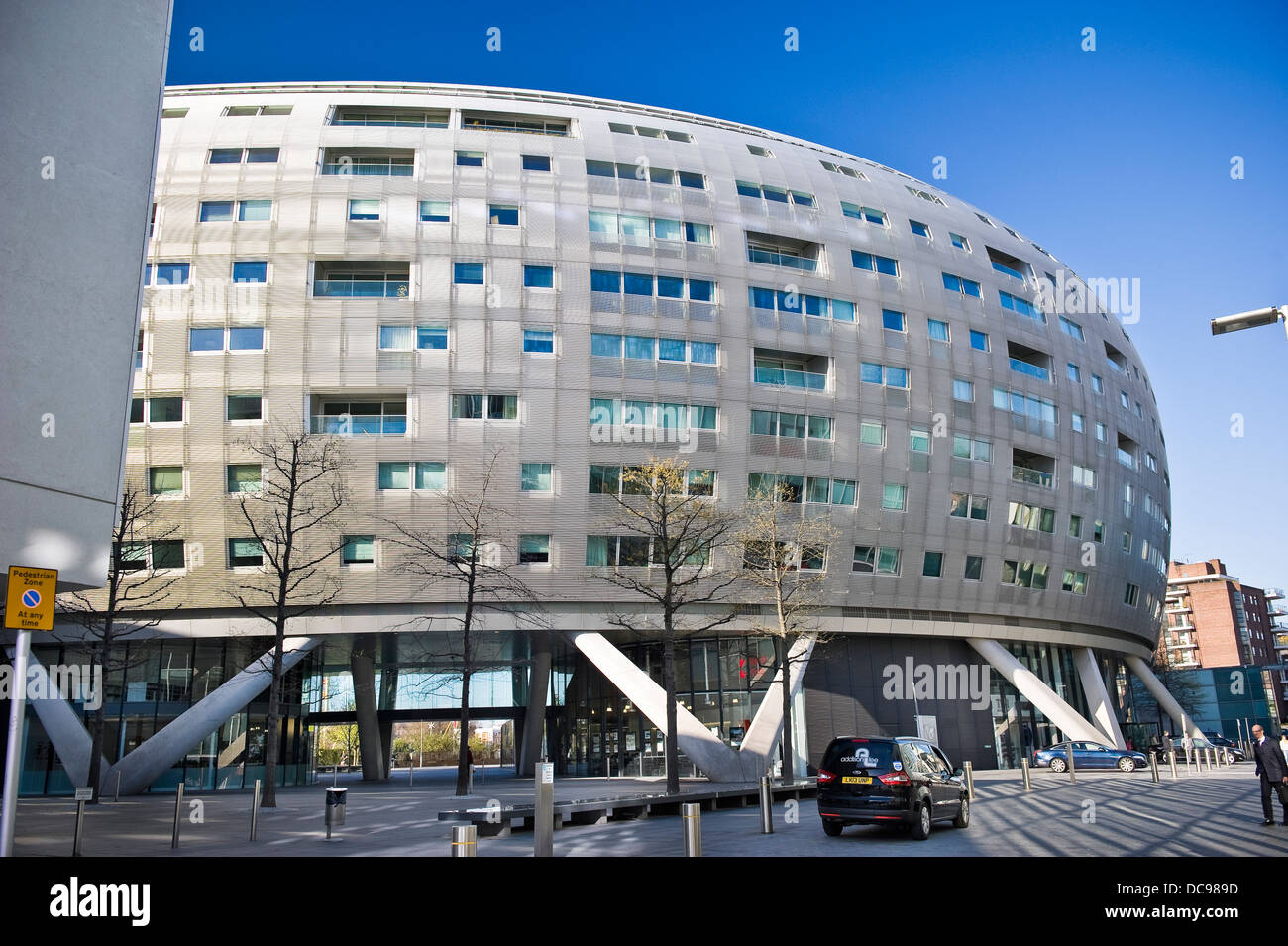 Albion Riverside Luxury residential apartment building designed by Foster & Partners at 8 Hester