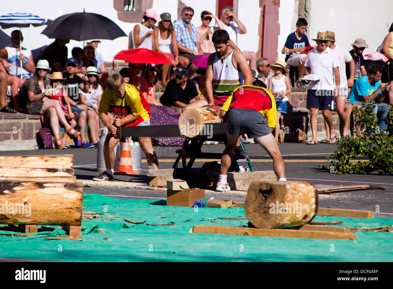 basque country competition strength festival Stock Photo - Alamy