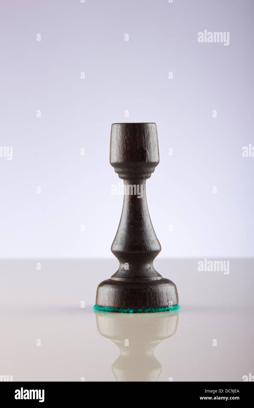 Black rook hi-res stock photography and images - Alamy