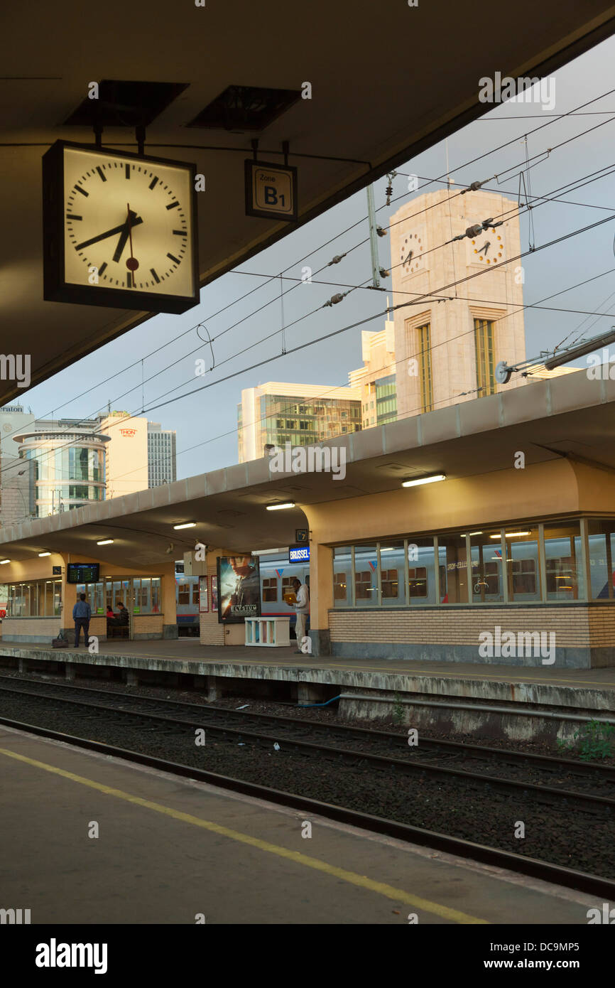 Brussels, Gare du Nord, train station Stock Photo Alamy
