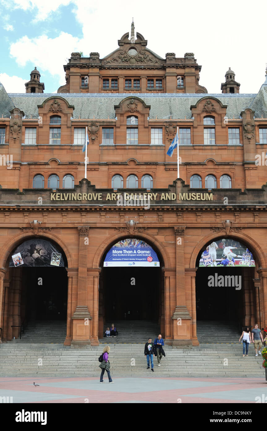 Entrance To Kelvingrove Art Gallery And Museum High Resolution Stock ...