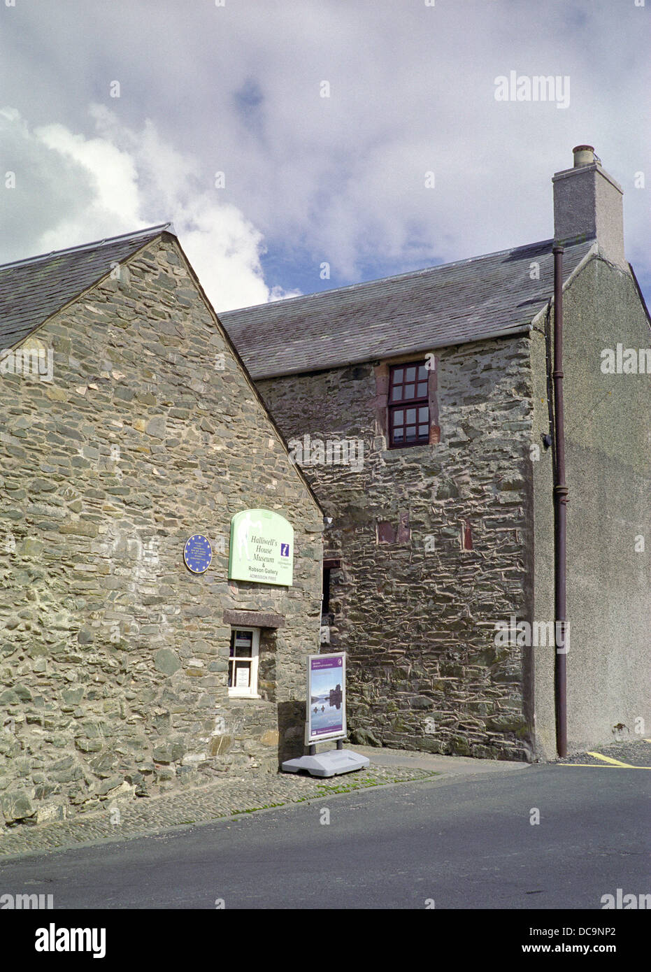 Halliwell's House Museum, Market Place, Selkirk, Borders, Scotland, Uk 