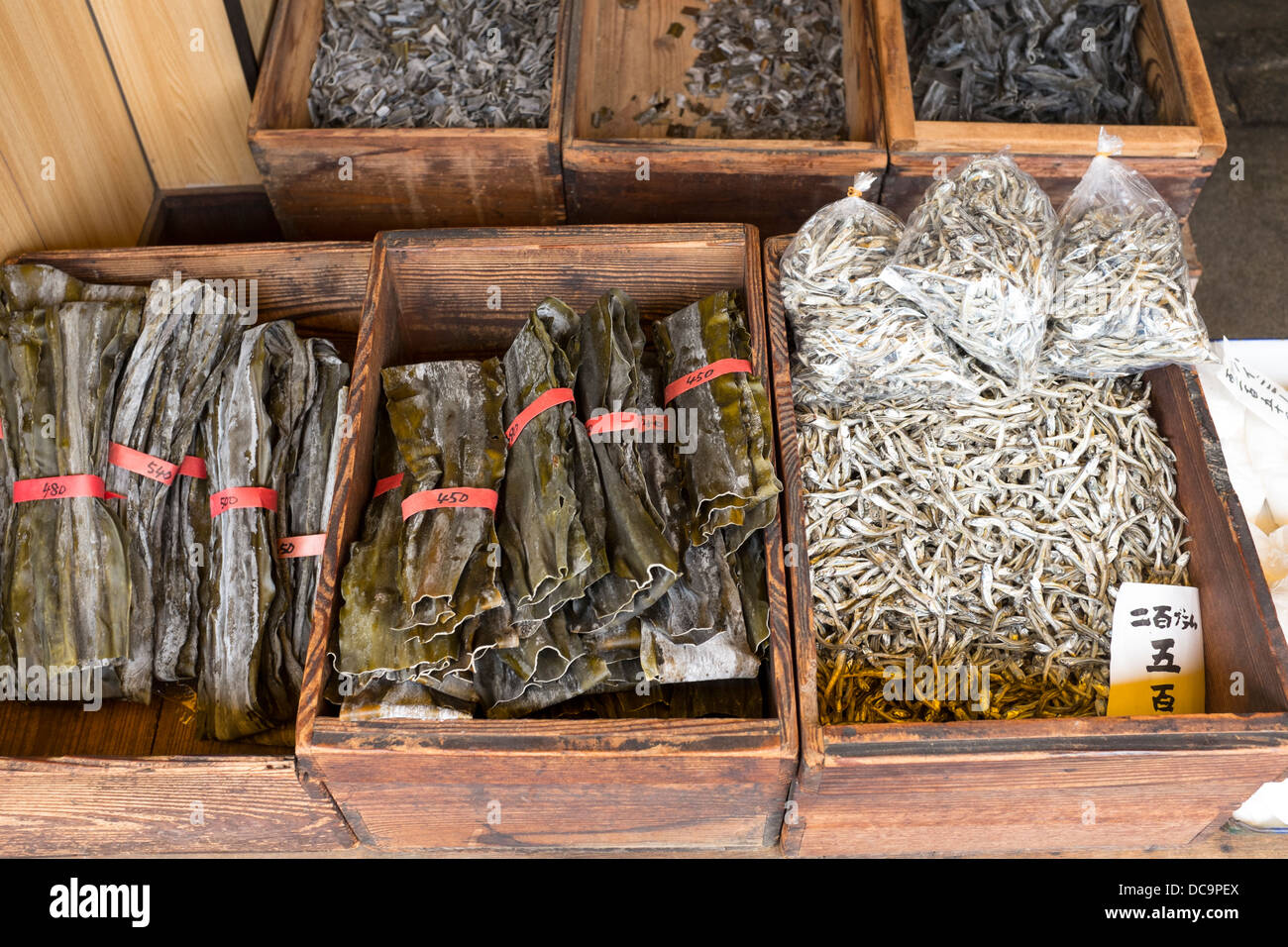 Dried seaweed hires stock photography and images Alamy