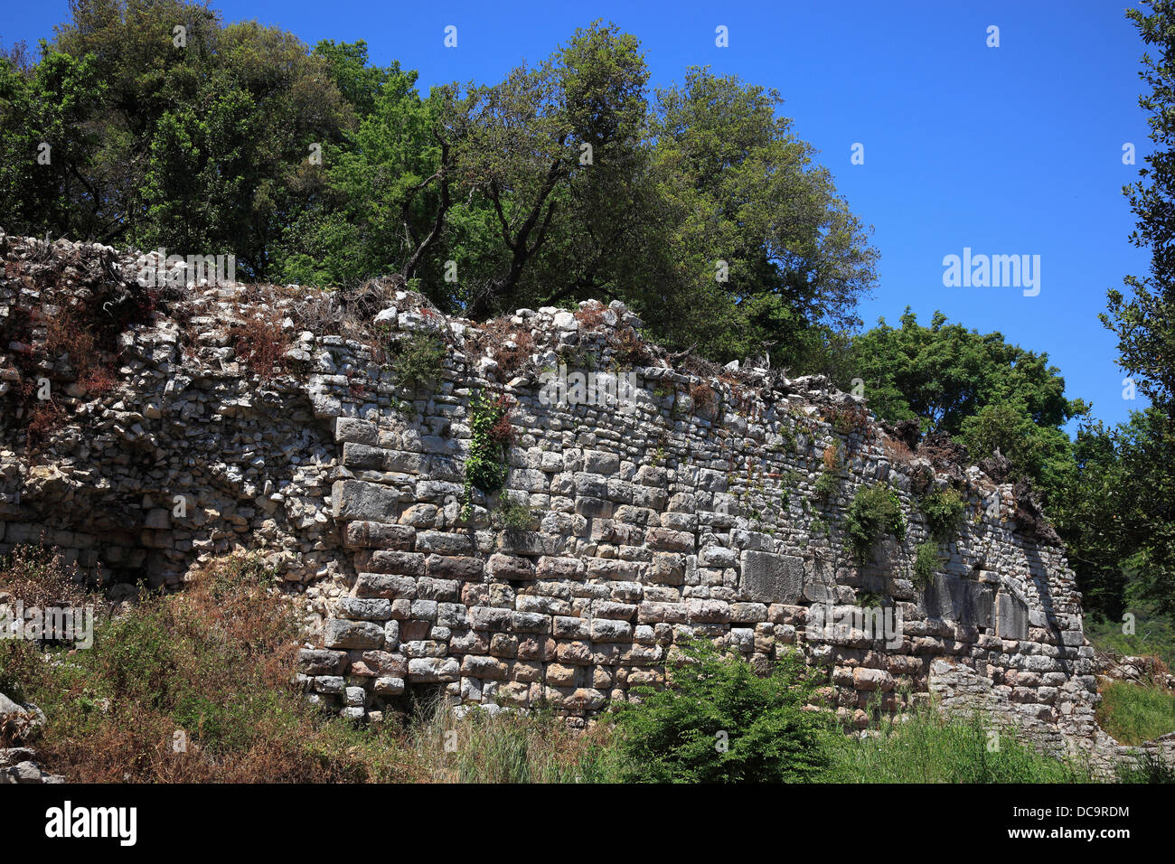 Buthrotum, Butrint, Butrinti, ancient greek and roman city in the south of Albania, remains of the old town, here the old walls Stock Photo