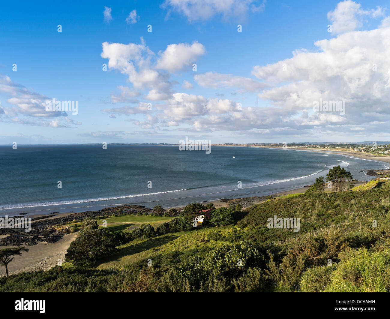 dh Shipwreck Bay AHIPARA NEW ZEALAND View Ninety Mile beach northland Stock Photo