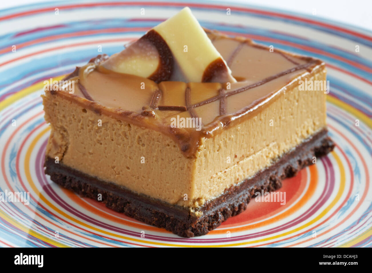 Cheesecake with caramel hires stock photography and images Alamy