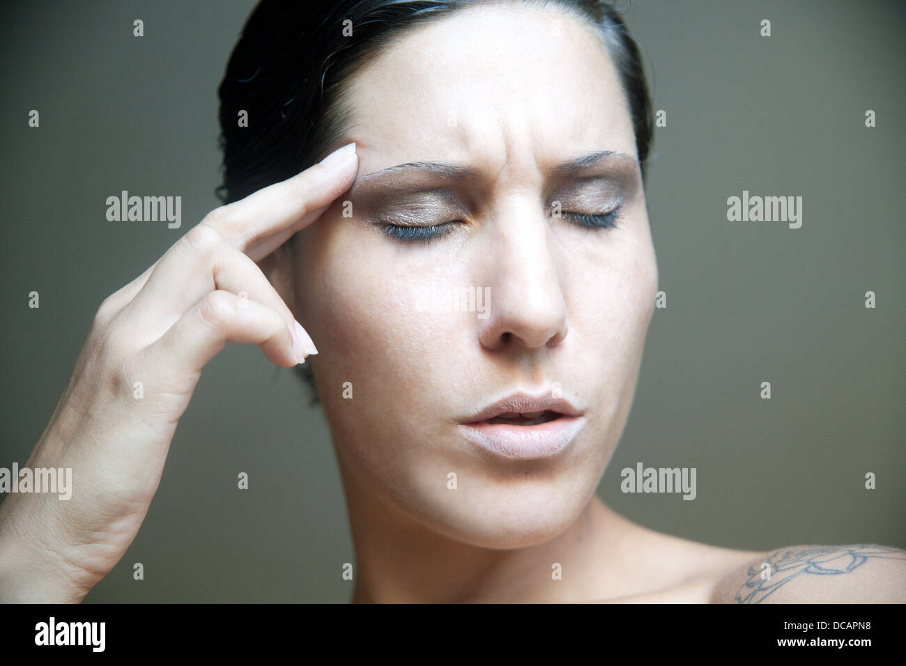 woman with headache Stock Photo Alamy