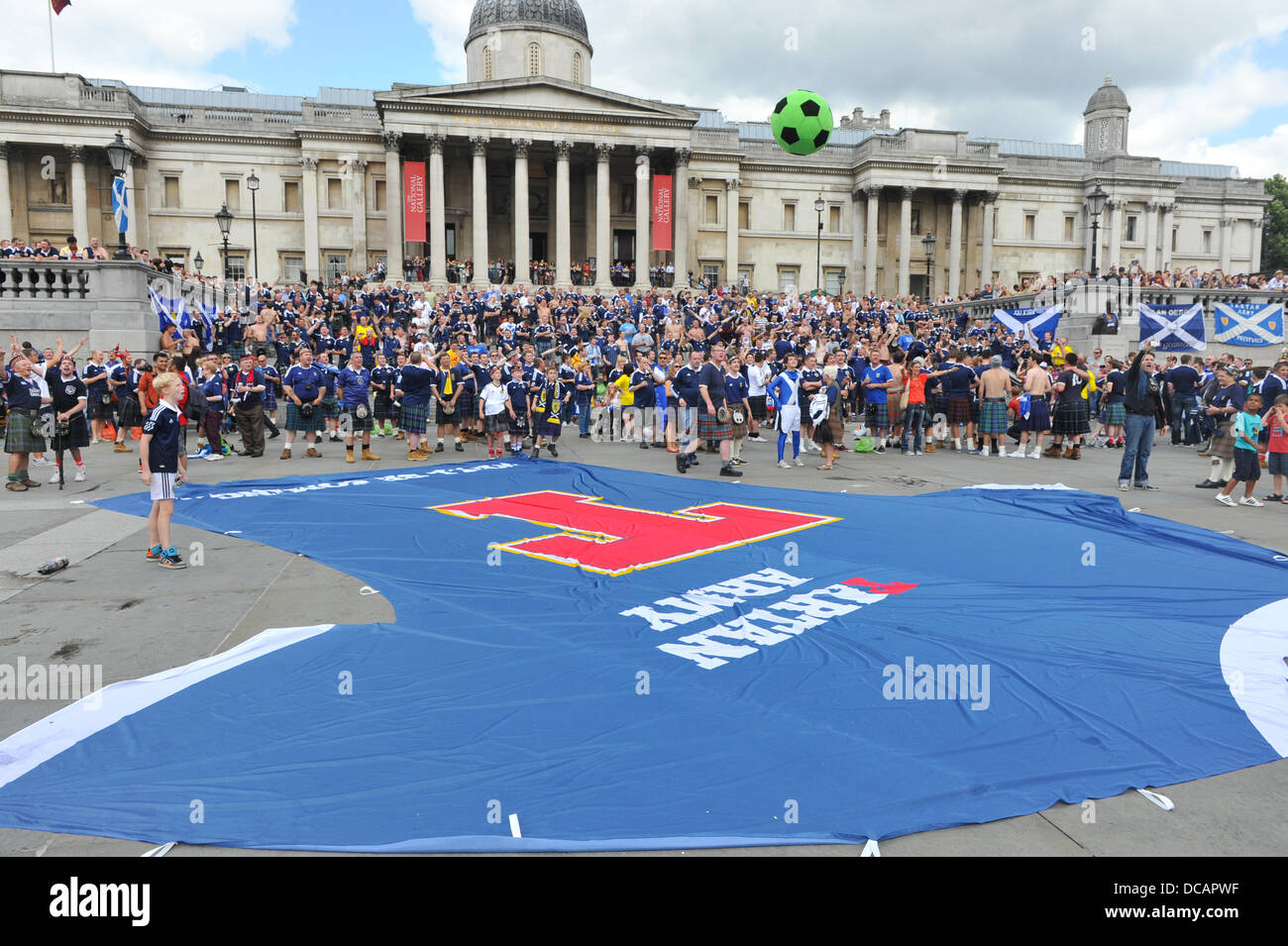 tartan-army-trafalgar-square-hi-res-stock-photography-and-images-alamy
