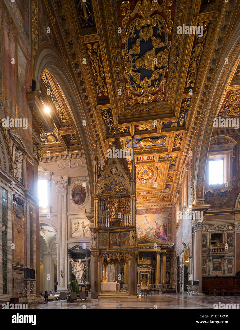 chancel, Papal Archbasilica of St. John Lateran, Arcibasilica Papale di San Giovanni in Laterano