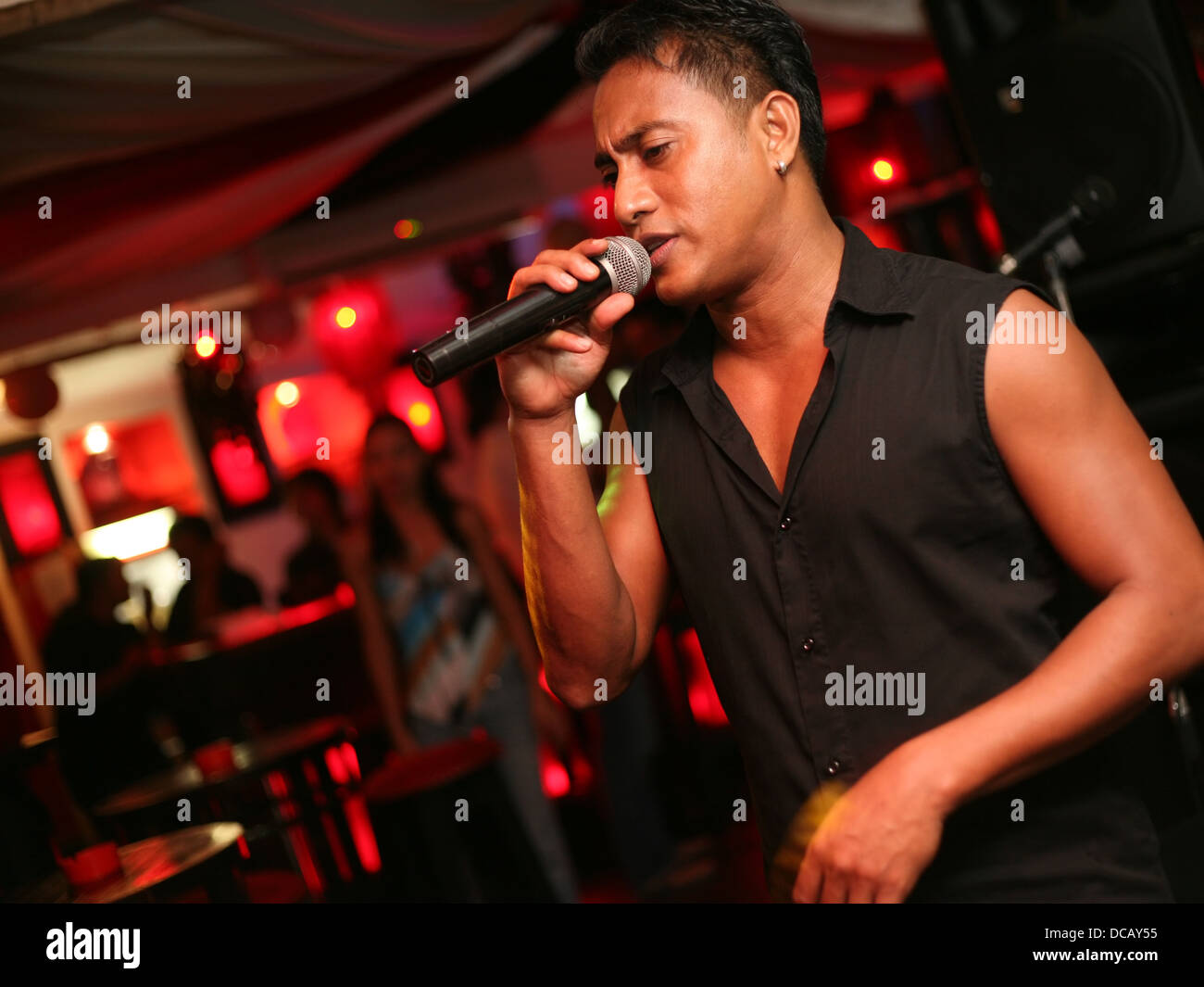Samba singer hi-res stock photography and images - Alamy