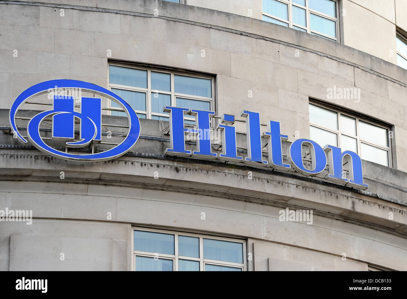 Cardiff hilton hotel naked girl christmas 2025