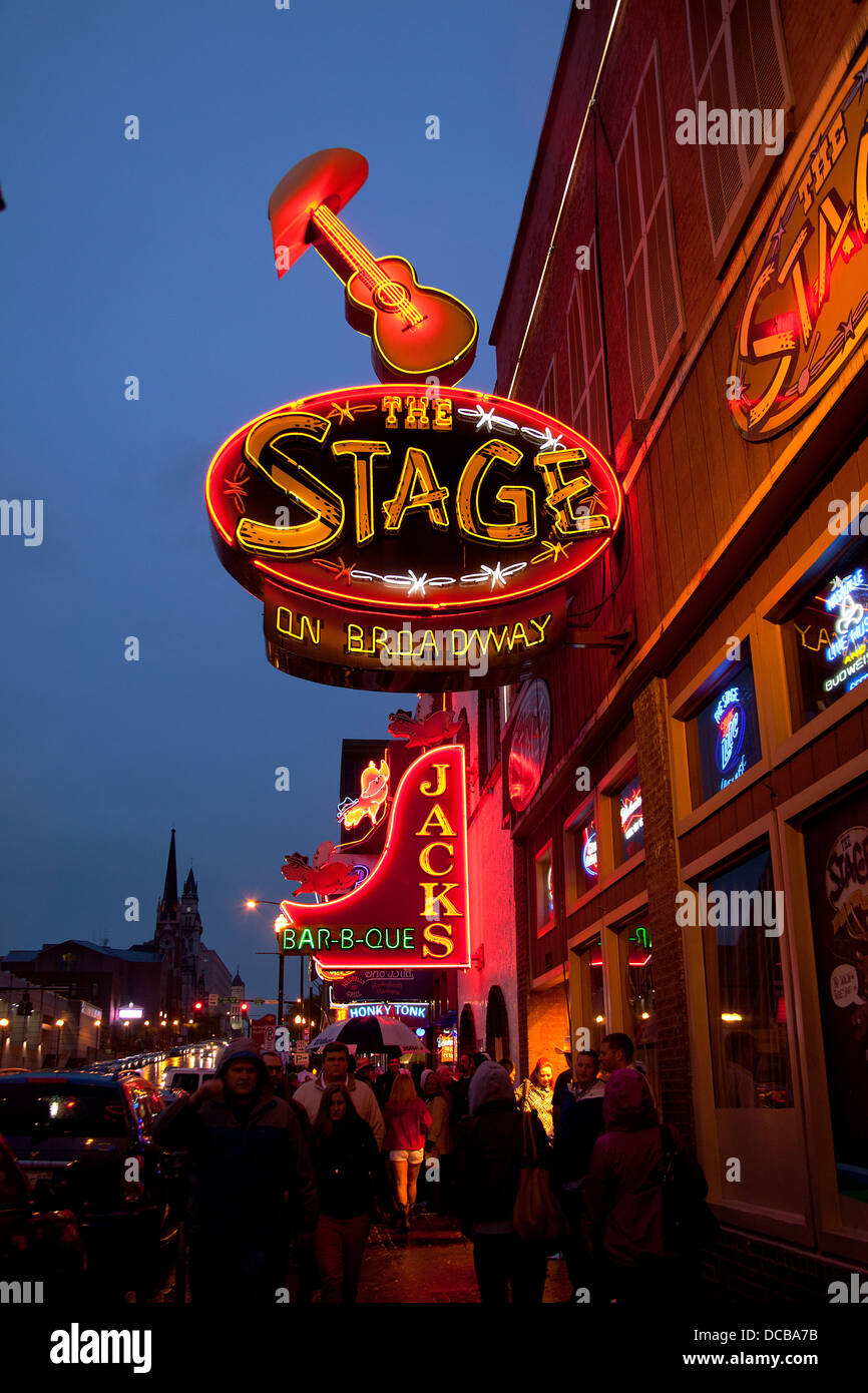 Nashville At Night Stock Photos & Nashville At Night Stock Images Alamy
