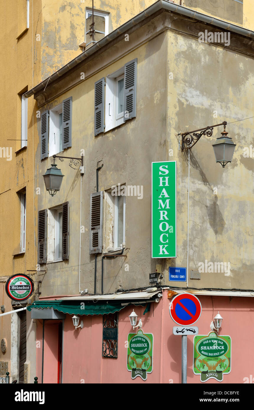 Irish pub france hires stock photography and images Alamy