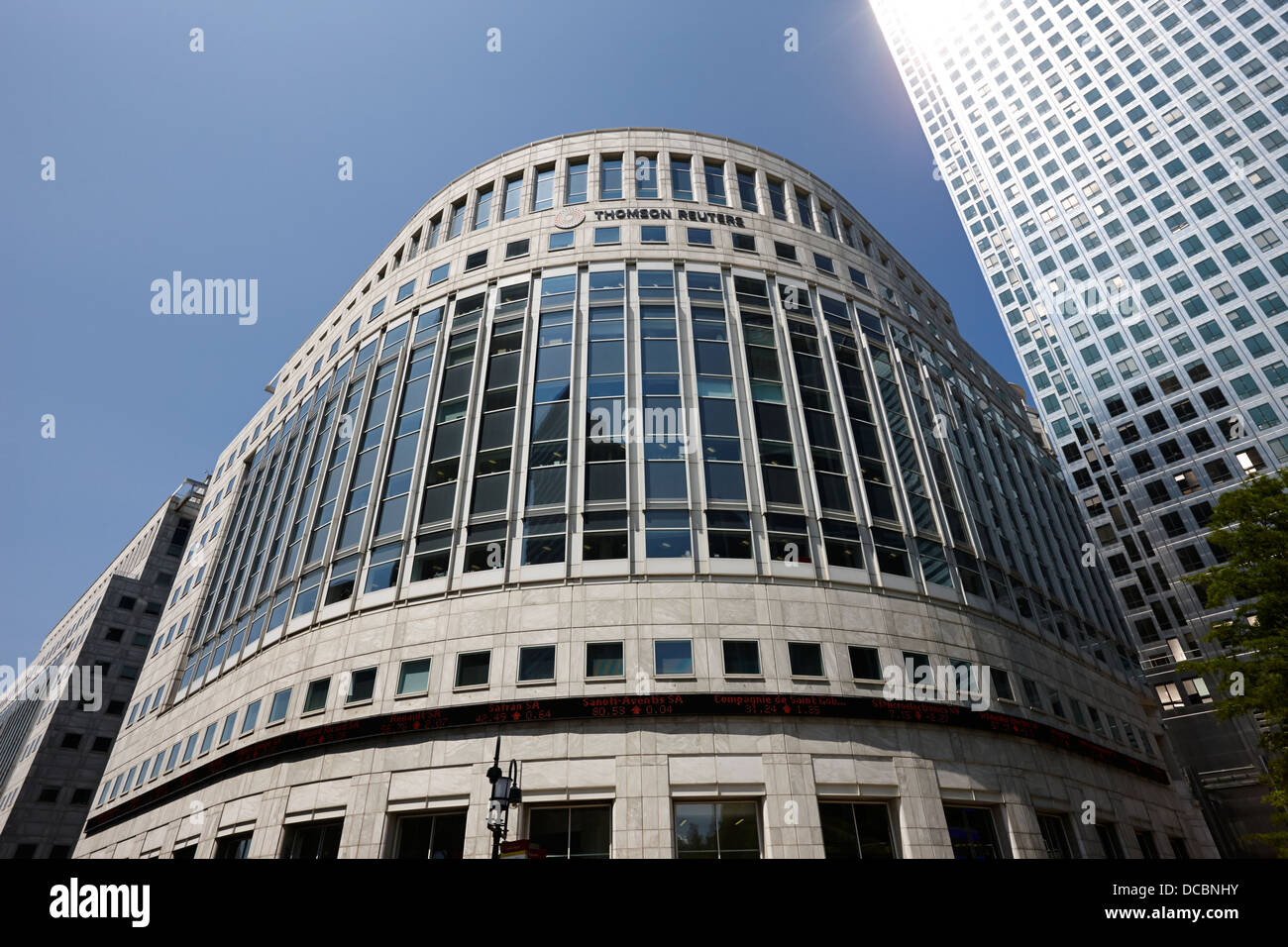 thomson reuters building 30th south colonnade canary wharf London England UK Stock Photo