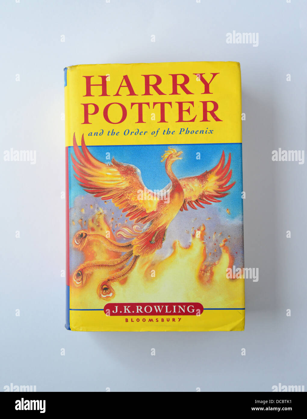 Harry Potter and the Deathly Hallows - Movie Poster (Advance Style -  Hogwarts On Fire) (Size: 24 inches x 36 inches)