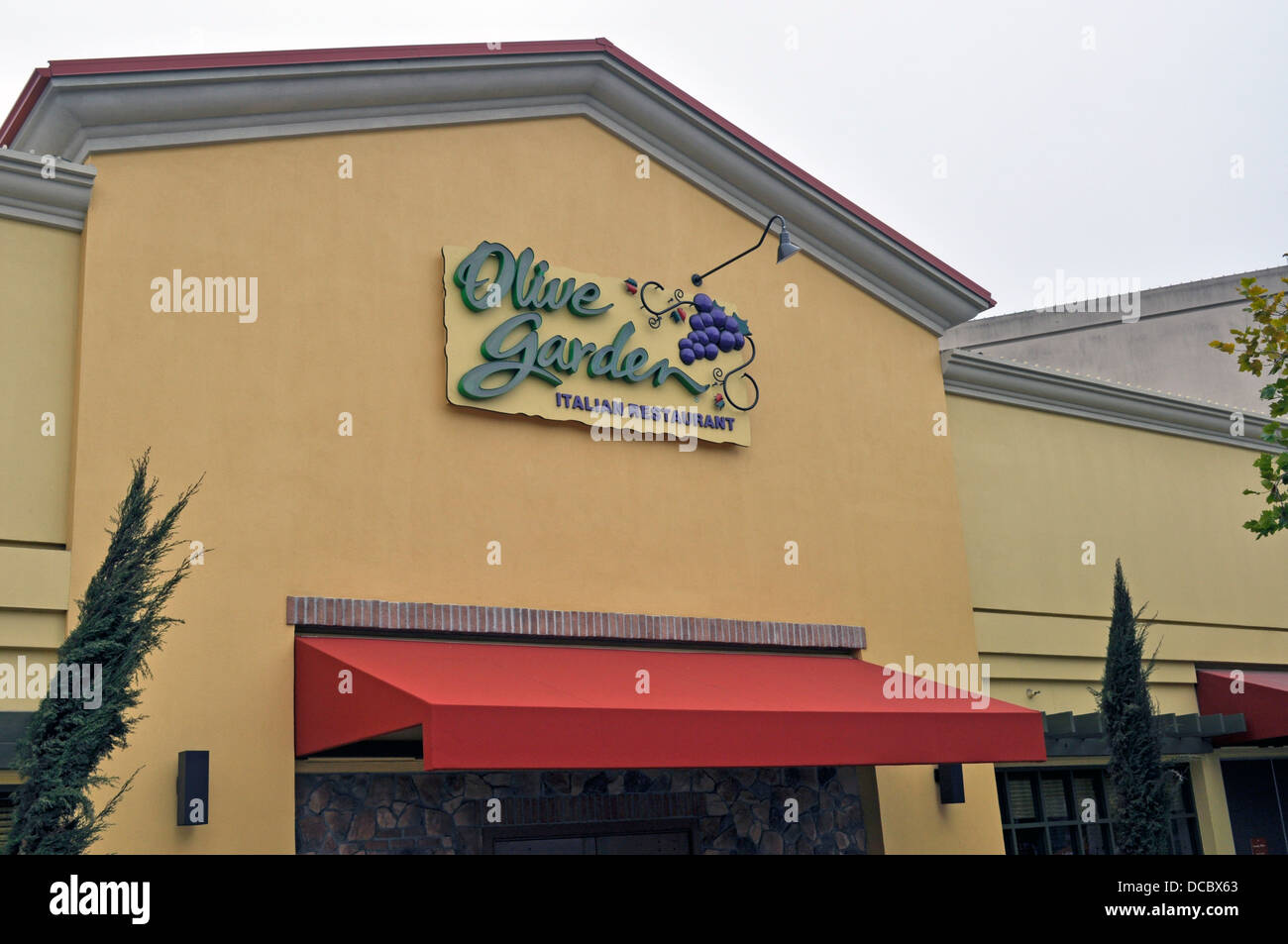 Olive Garden Italian Restaurant chain sign Stock Photo