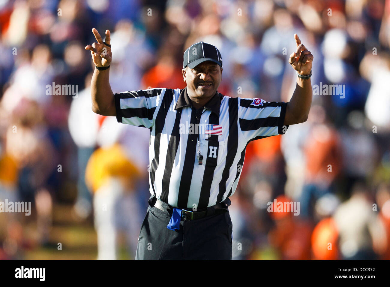 NCAA head linesman Tyrone Davis during the second quarter between the