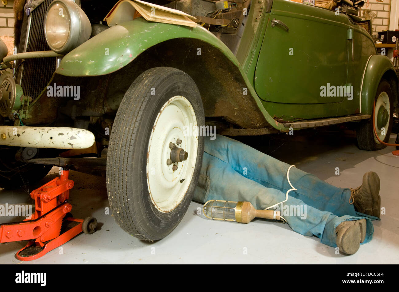 repair of a vintage car Stock Photo - Alamy