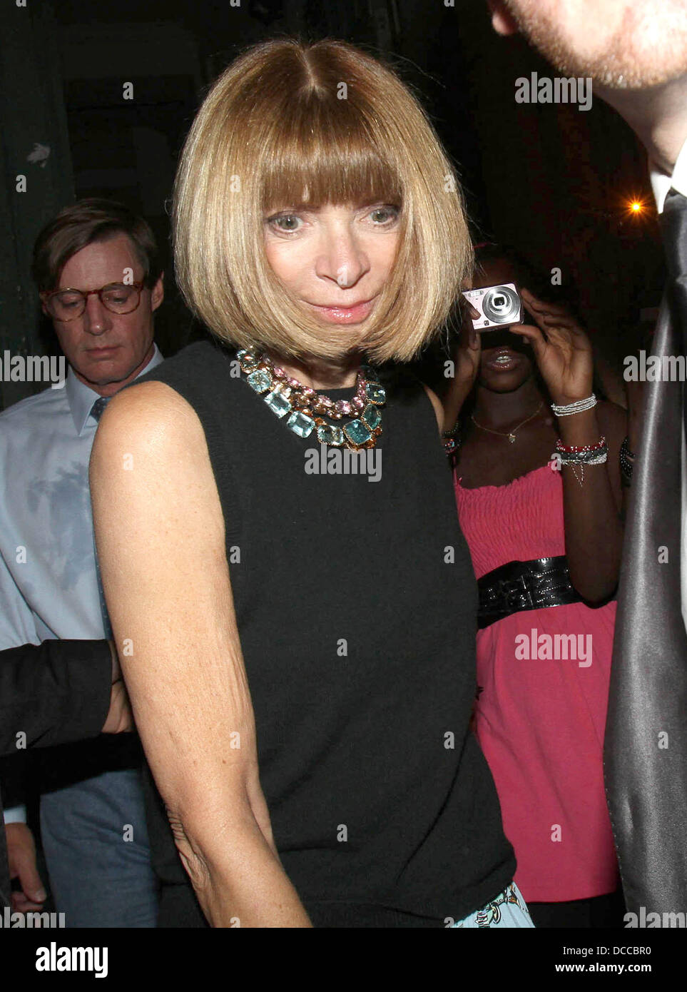 Anna Wintour, Fashion Week Spring/Summer 2012 Ready To Wear - Chanel -  Outside Arrivals Paris, France - 04.10.11 Stock Photo - Alamy