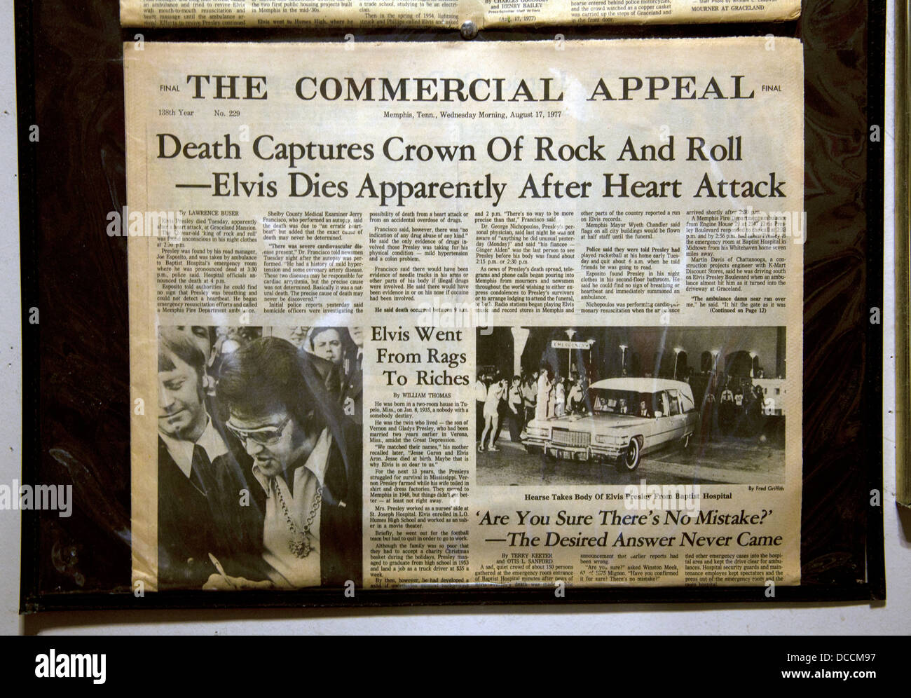 The Commercial Appeal newspaper front page on the day that Elvis Presley died on display at Sun Studios in Memphis Stock Photo